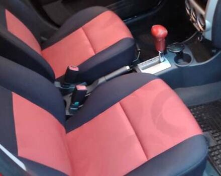 Красный Хендай Гетц, объемом двигателя 1.6 л и пробегом 106 тыс. км за 5900 $, фото 9 на Automoto.ua