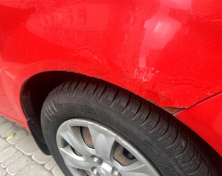 Красный Хендай Гетц, объемом двигателя 1.4 л и пробегом 346 тыс. км за 4500 $, фото 5 на Automoto.ua