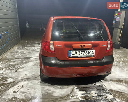 Красный Хендай Гетц, объемом двигателя 1.4 л и пробегом 217 тыс. км за 5700 $, фото 2 на Automoto.ua