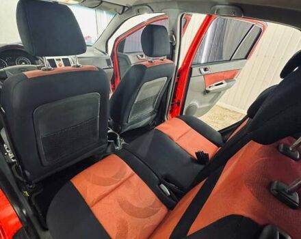 Червоний Хендай Гетц, об'ємом двигуна 1.4 л та пробігом 138 тис. км за 4100 $, фото 8 на Automoto.ua