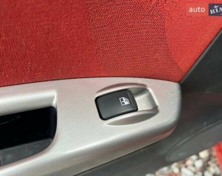 Червоний Хендай Гетц, об'ємом двигуна 1.4 л та пробігом 159 тис. км за 6440 $, фото 31 на Automoto.ua