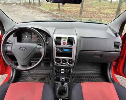 Красный Хендай Гетц, объемом двигателя 1.4 л и пробегом 149 тыс. км за 4900 $, фото 12 на Automoto.ua