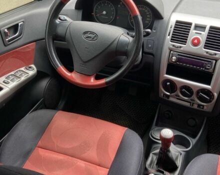 Красный Хендай Гетц, объемом двигателя 1.4 л и пробегом 142 тыс. км за 4050 $, фото 5 на Automoto.ua
