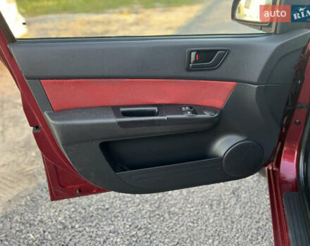 Красный Хендай Гетц, объемом двигателя 1.1 л и пробегом 175 тыс. км за 4800 $, фото 14 на Automoto.ua