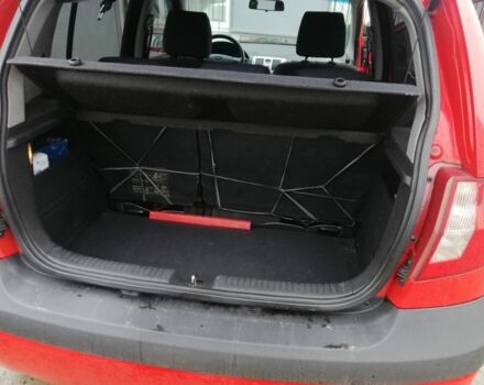 Червоний Хендай Гетц, об'ємом двигуна 1.4 л та пробігом 200 тис. км за 3500 $, фото 6 на Automoto.ua