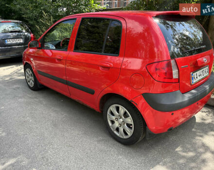Красный Хендай Гетц, объемом двигателя 1.4 л и пробегом 238 тыс. км за 5200 $, фото 1 на Automoto.ua