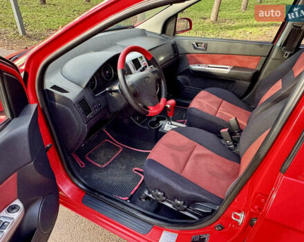 Красный Хендай Гетц, объемом двигателя 1.6 л и пробегом 147 тыс. км за 5999 $, фото 21 на Automoto.ua