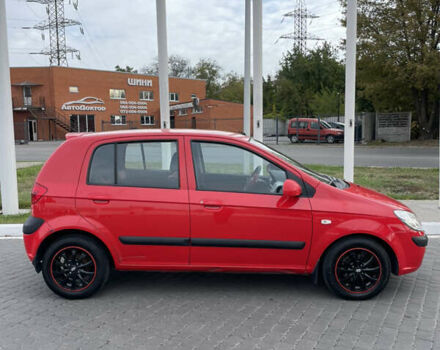 Червоний Хендай Гетц, об'ємом двигуна 1.6 л та пробігом 137 тис. км за 5200 $, фото 2 на Automoto.ua