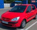 Красный Хендай Гетц, объемом двигателя 1.4 л и пробегом 194 тыс. км за 5500 $, фото 1 на Automoto.ua