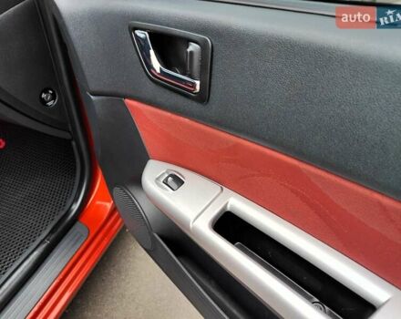 Красный Хендай Гетц, объемом двигателя 1.6 л и пробегом 223 тыс. км за 4990 $, фото 48 на Automoto.ua