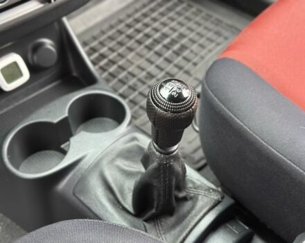 Красный Хендай Гетц, объемом двигателя 1.4 л и пробегом 149 тыс. км за 4900 $, фото 15 на Automoto.ua