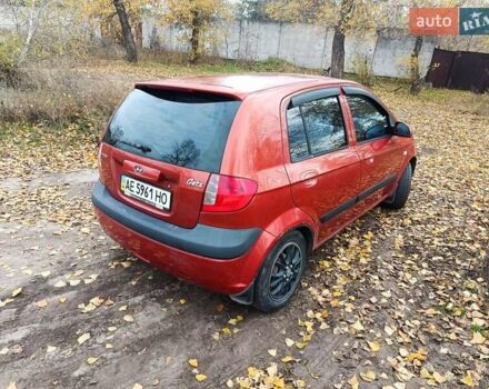 Красный Хендай Гетц, объемом двигателя 1.4 л и пробегом 290 тыс. км за 3000 $, фото 3 на Automoto.ua