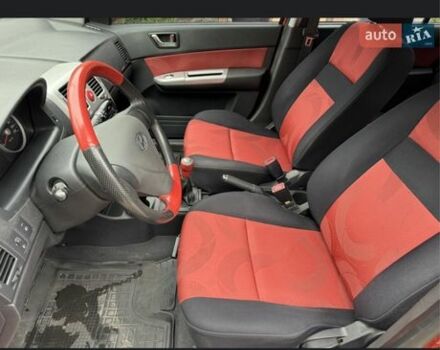 Красный Хендай Гетц, объемом двигателя 1.4 л и пробегом 118 тыс. км за 5600 $, фото 9 на Automoto.ua