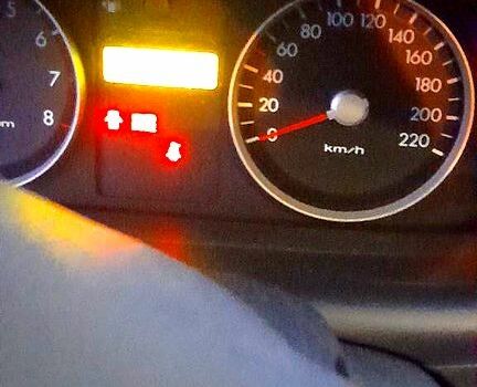 Красный Хендай Гетц, объемом двигателя 14 л и пробегом 101 тыс. км за 5300 $, фото 10 на Automoto.ua