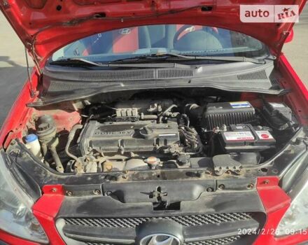 Красный Хендай Гетц, объемом двигателя 1.4 л и пробегом 168 тыс. км за 4100 $, фото 7 на Automoto.ua