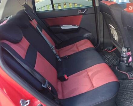 Червоний Хендай Гетц, об'ємом двигуна 1.4 л та пробігом 120 тис. км за 3600 $, фото 4 на Automoto.ua