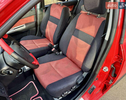 Красный Хендай Гетц, объемом двигателя 1.6 л и пробегом 147 тыс. км за 5999 $, фото 41 на Automoto.ua