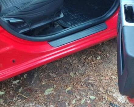 Красный Хендай Гетц, объемом двигателя 1.4 л и пробегом 315 тыс. км за 4300 $, фото 3 на Automoto.ua