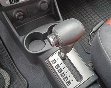 Красный Хендай Гетц, объемом двигателя 1.6 л и пробегом 109 тыс. км за 6000 $, фото 10 на Automoto.ua