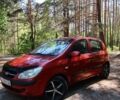 Красный Хендай Гетц, объемом двигателя 1.4 л и пробегом 300 тыс. км за 4000 $, фото 1 на Automoto.ua