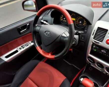 Красный Хендай Гетц, объемом двигателя 1.6 л и пробегом 223 тыс. км за 4990 $, фото 51 на Automoto.ua