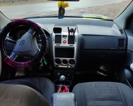 Червоний Хендай Гетц, об'ємом двигуна 1.4 л та пробігом 315 тис. км за 4300 $, фото 5 на Automoto.ua