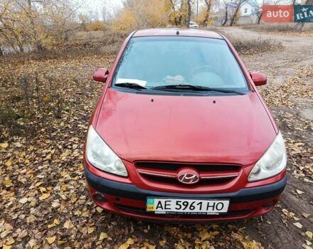 Красный Хендай Гетц, объемом двигателя 1.4 л и пробегом 290 тыс. км за 3000 $, фото 6 на Automoto.ua