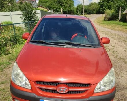 Красный Хендай Гетц, объемом двигателя 1.6 л и пробегом 156 тыс. км за 5400 $, фото 1 на Automoto.ua