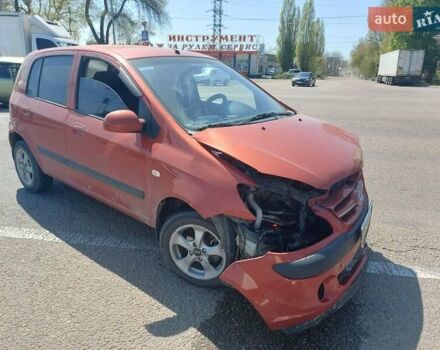 Красный Хендай Гетц, объемом двигателя 1.4 л и пробегом 142 тыс. км за 3000 $, фото 1 на Automoto.ua