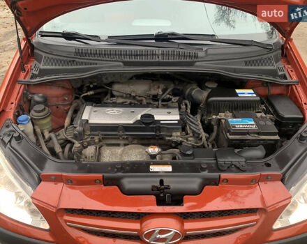 Красный Хендай Гетц, объемом двигателя 1.4 л и пробегом 170 тыс. км за 4500 $, фото 12 на Automoto.ua