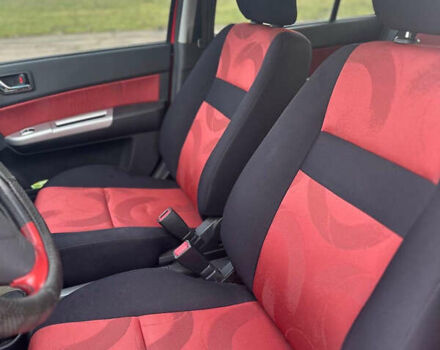 Красный Хендай Гетц, объемом двигателя 1.4 л и пробегом 30 тыс. км за 7100 $, фото 9 на Automoto.ua