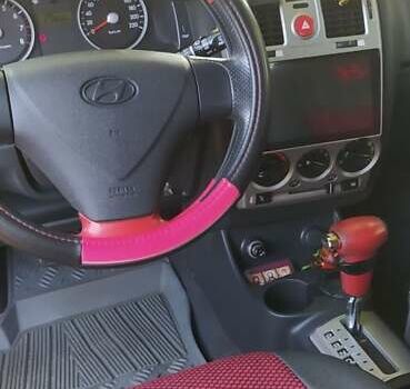 Червоний Хендай Гетц, об'ємом двигуна 1.4 л та пробігом 220 тис. км за 6800 $, фото 7 на Automoto.ua