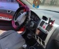 Красный Хендай Гетц, объемом двигателя 1.4 л и пробегом 315 тыс. км за 4300 $, фото 2 на Automoto.ua