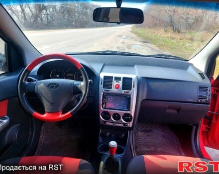 Красный Хендай Гетц, объемом двигателя 1.4 л и пробегом 133 тыс. км за 5200 $, фото 3 на Automoto.ua