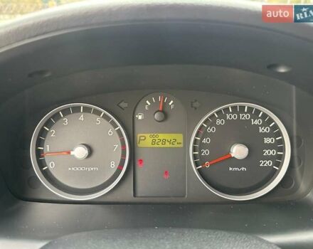 Хендай Гетц 2008 у Харкові на Automoto.ua Червоний Хендай Гетц, об'ємом двигуна 1.4 л та пробігом 82 тис. км за 6000 $, фото 24 на Automoto.ua