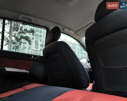 Красный Хендай Гетц, объемом двигателя 1.6 л и пробегом 223 тыс. км за 4990 $, фото 59 на Automoto.ua