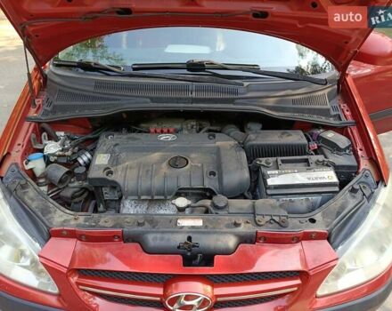 Красный Хендай Гетц, объемом двигателя 1.6 л и пробегом 320 тыс. км за 4700 $, фото 13 на Automoto.ua