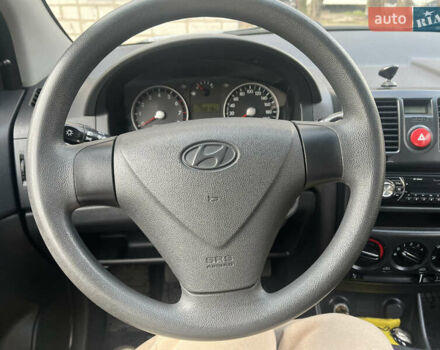 Червоний Хендай Гетц, об'ємом двигуна 1.09 л та пробігом 174 тис. км за 3900 $, фото 34 на Automoto.ua