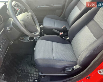 Червоний Хендай Гетц, об'ємом двигуна 1.09 л та пробігом 174 тис. км за 3900 $, фото 18 на Automoto.ua