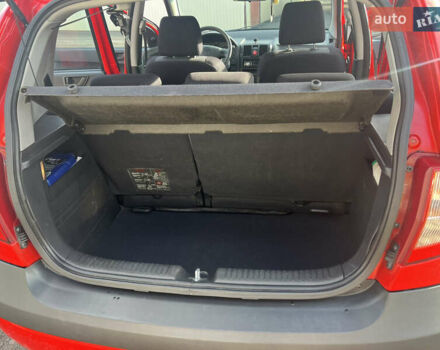 Червоний Хендай Гетц, об'ємом двигуна 1.09 л та пробігом 174 тис. км за 3900 $, фото 29 на Automoto.ua