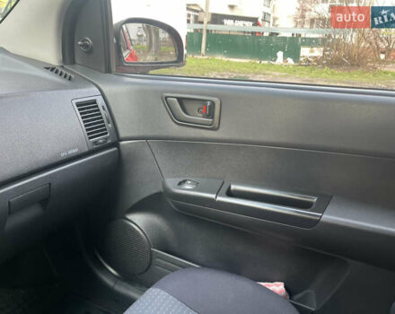 Червоний Хендай Гетц, об'ємом двигуна 1.09 л та пробігом 174 тис. км за 3900 $, фото 37 на Automoto.ua