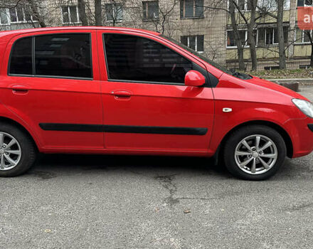 Красный Хендай Гетц, объемом двигателя 1.4 л и пробегом 143 тыс. км за 6600 $, фото 3 на Automoto.ua