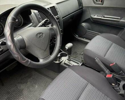 Красный Хендай Гетц, объемом двигателя 1.4 л и пробегом 179 тыс. км за 6700 $, фото 4 на Automoto.ua