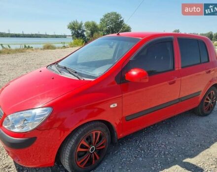 Червоний Хендай Гетц, об'ємом двигуна 1.4 л та пробігом 124 тис. км за 6300 $, фото 2 на Automoto.ua