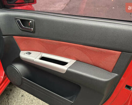 Красный Хендай Гетц, объемом двигателя 1.4 л и пробегом 143 тыс. км за 6600 $, фото 20 на Automoto.ua