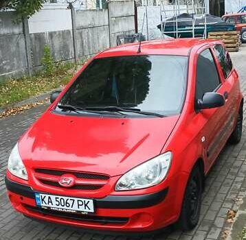 Червоний Хендай Гетц, об'ємом двигуна 1.09 л та пробігом 200 тис. км за 3700 $, фото 1 на Automoto.ua