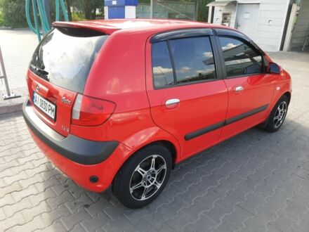 Червоний Хендай Гетц, об'ємом двигуна 1.6 л та пробігом 220 тис. км за 4600 $, фото 1 на Automoto.ua