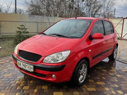Хендай Гетц 2007 у Києві на Automoto.ua Червоний Хендай Гетц, об'ємом двигуна 1.6 л та пробігом 218 тис. км за 4300 $, фото 1 на Automoto.ua