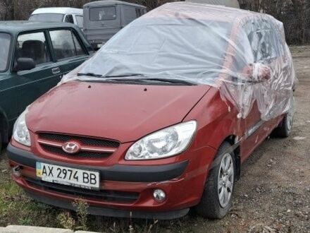 Червоний Хендай Гетц, об'ємом двигуна 1.4 л та пробігом 75 тис. км за 1000 $, фото 1 на Automoto.ua
