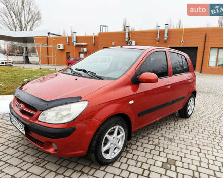 Красный Хендай Гетц, объемом двигателя 1.4 л и пробегом 228 тыс. км за 3800 $, фото 1 на Automoto.ua